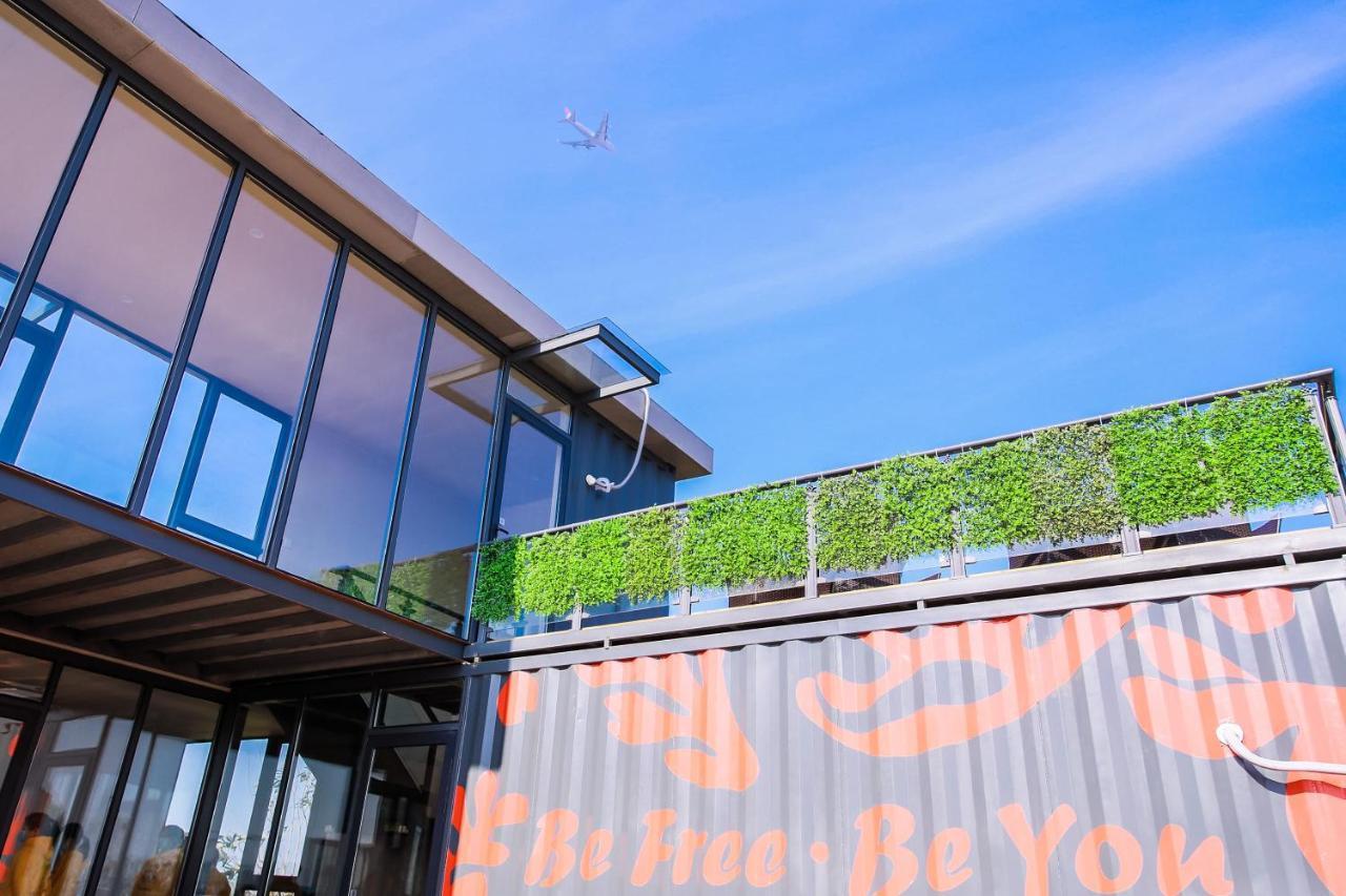 Primus Hotel Shanghai Sanjiagang - Offer Pudong International Airport And Disney Shuttle Exterior photo
