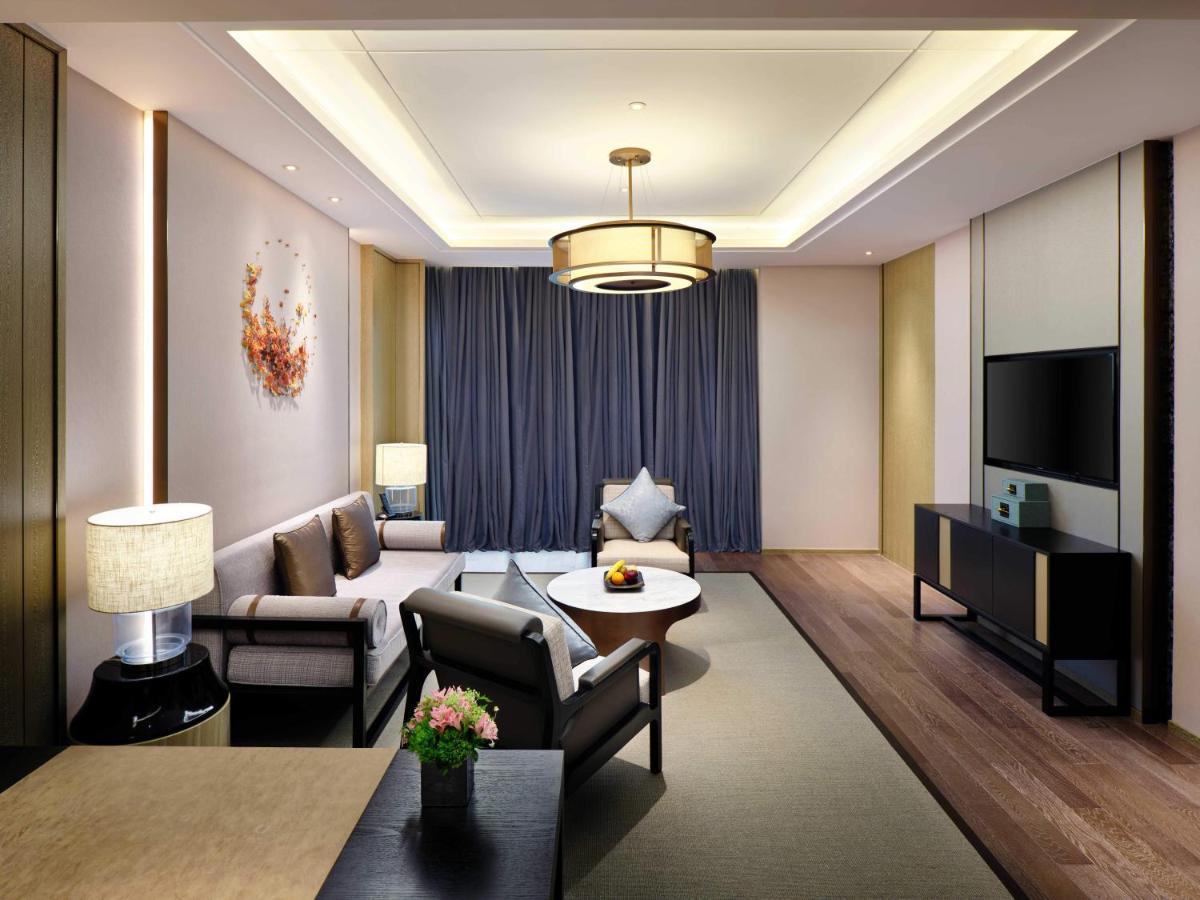 Primus Hotel Shanghai Sanjiagang - Offer Pudong International Airport And Disney Shuttle Exterior photo
