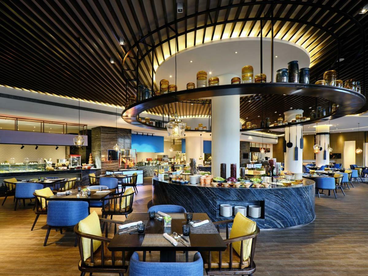 Primus Hotel Shanghai Sanjiagang - Offer Pudong International Airport And Disney Shuttle Exterior photo