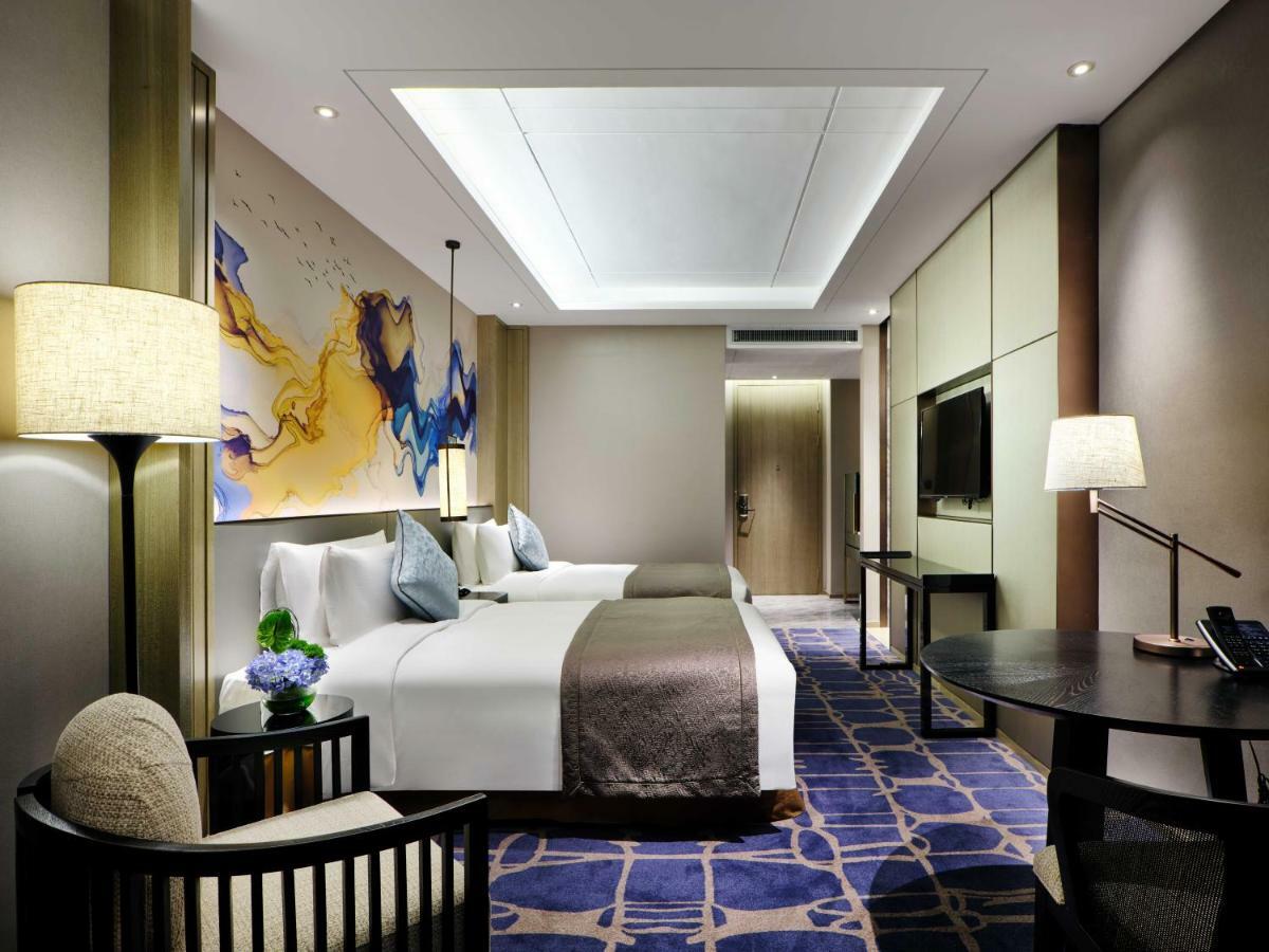 Primus Hotel Shanghai Sanjiagang - Offer Pudong International Airport And Disney Shuttle Exterior photo